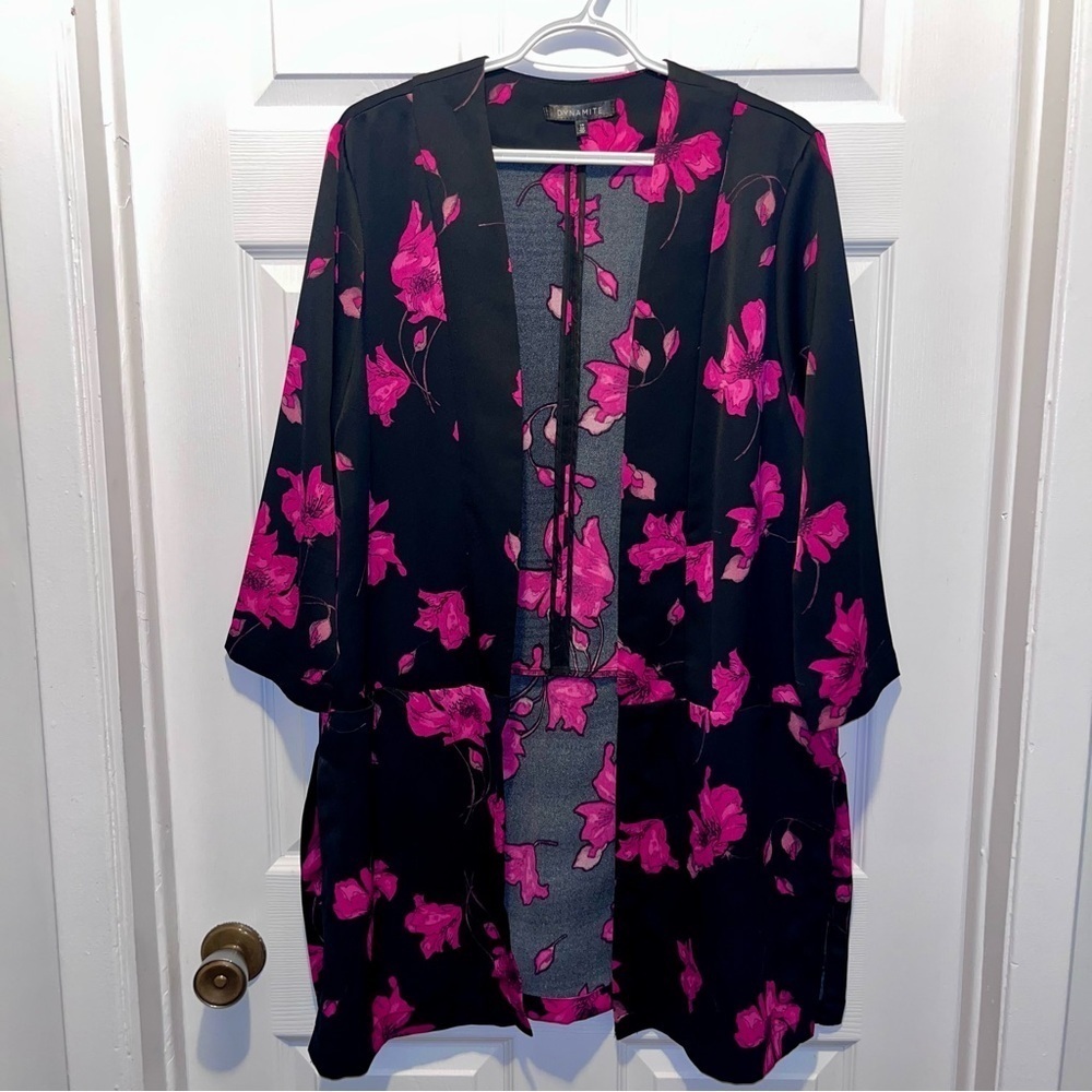 3/30$💥 Dynamite Kimono Cardigan Floral Pink Black Large Women - Picture 5 of 6